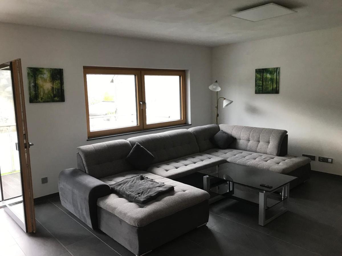 Ferienwohnung " Wein Unter Palmen " Neumagen-Dhron Kültér fotó